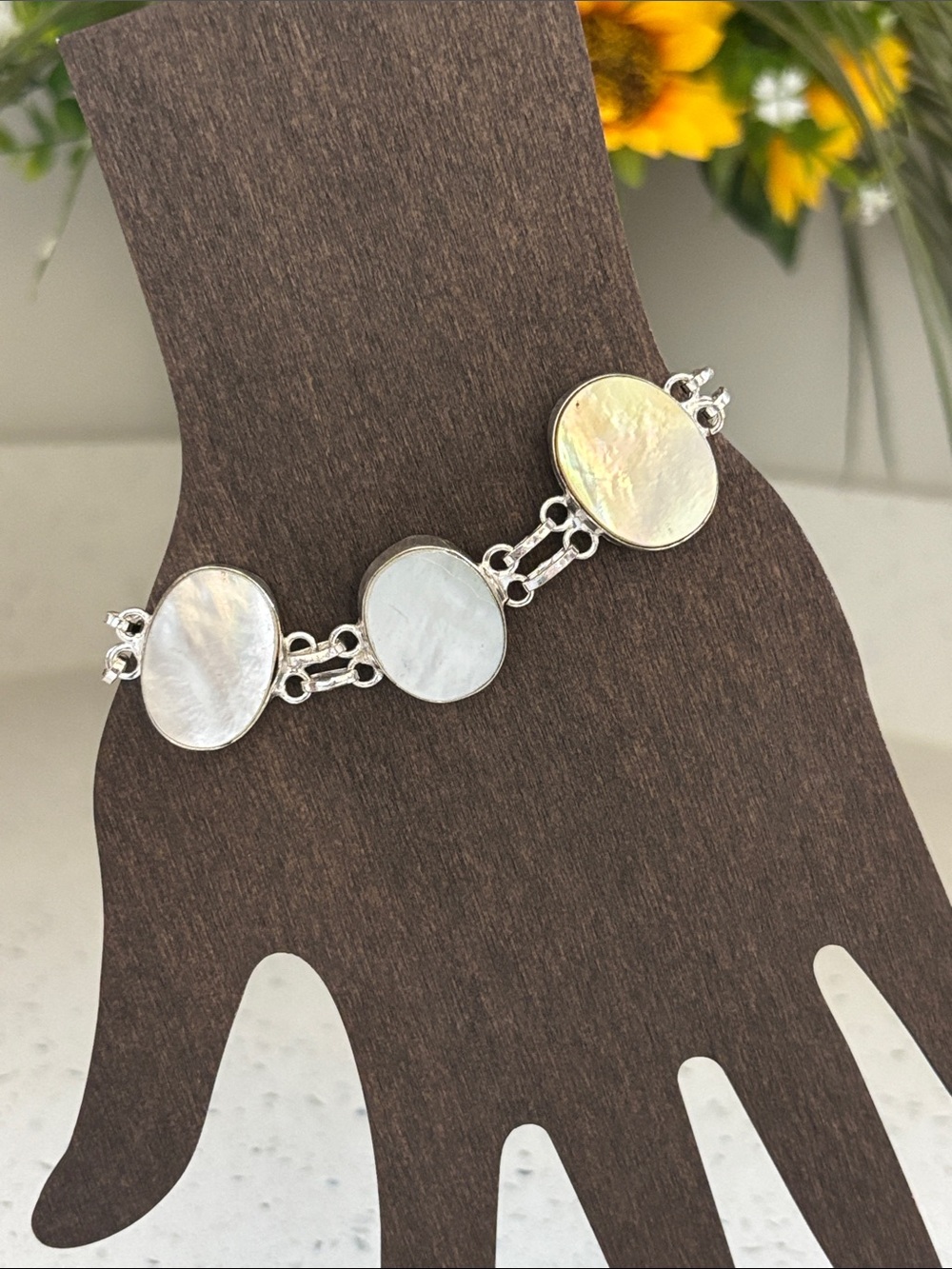 Sterling Silver Mother-of-Pearl Oval Link Bracelet